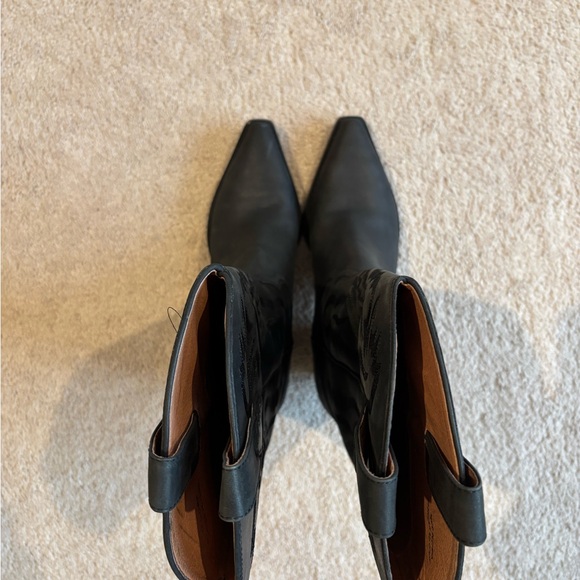 Jeffrey Campbell Black Heeled Boots with Western Stitching - Picture 5 of 7